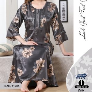 Italian Satin XL 3/4 Sleeves